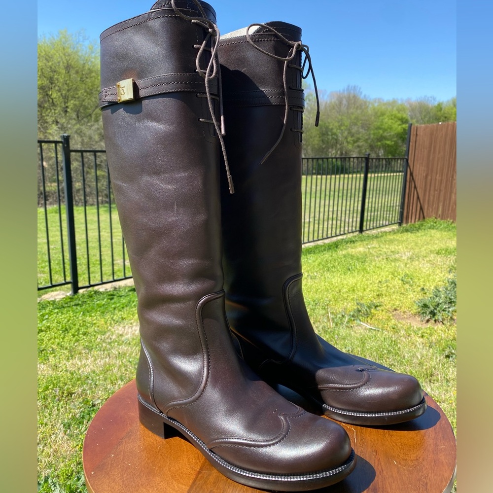 Louis Vuitton Voluptuous Flat High Boot